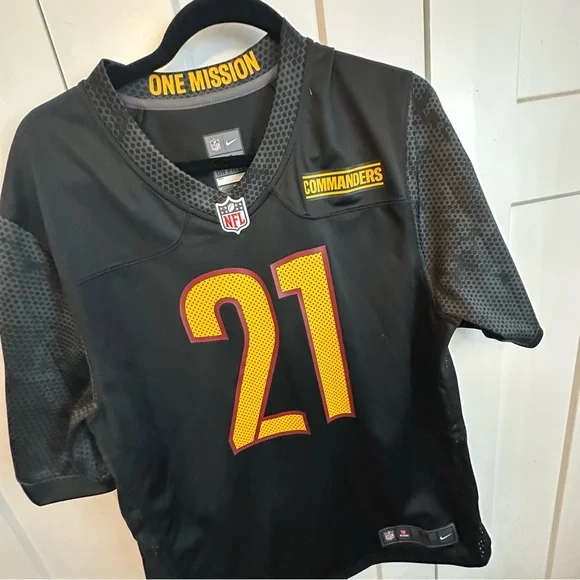 NFL Black Commanders Jersey M. 21  Taylor - Picture 2 of 8